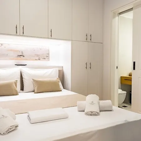 Iaspis Luxury With Jacuzzi * Bendevís